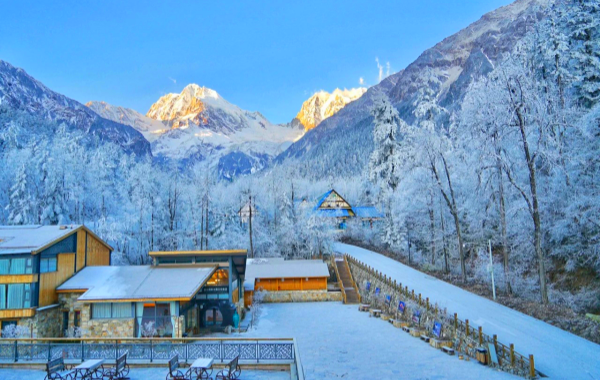 Hailuogou Glacier: An Ice Age within Reach and a Secret Realm of Snow Hot Springs