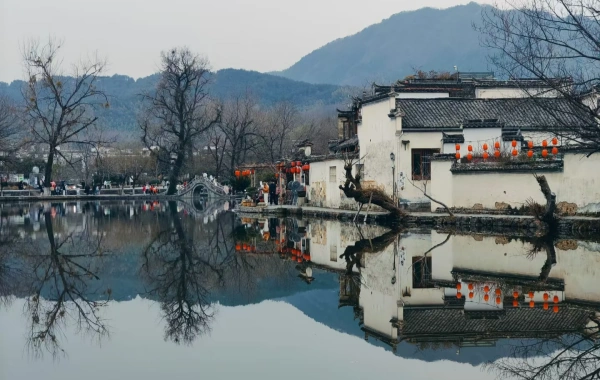 Hongcun: A Journey from Ink-wash Painting to World Heritage Site-2