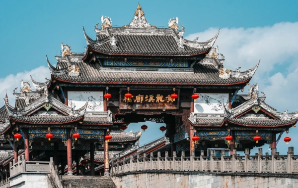 Città antica di Huanglongxi: un viaggio dal vivo dai tre regni Wharf alla città dell'acqua di Tianfu