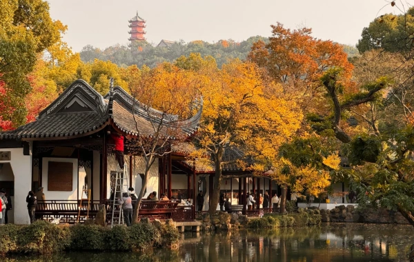 Huishan Ancient Town: A Pilgrimage from the Secret Realm of Ancestral Halls to the Cultural Heritage of Jiangnan-2