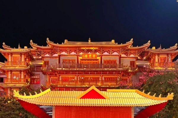 Guangzhou Dafosi رحلة لتعقب ضوء (ميلنيا أولد بوذا) في (أوربان جونجل)-4