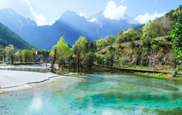 Lijiang Blue Moon Val: Sapphire Fallen to the Human World and Pure Poem of Snow Mountain Divine Realm-3