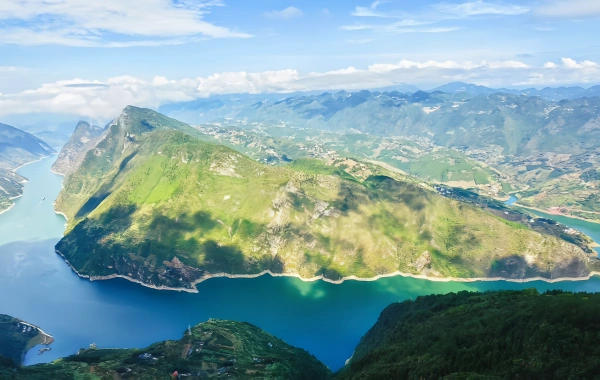 Le fleuve Yangtze : un épi national des anciens flux vers l'avenir-2