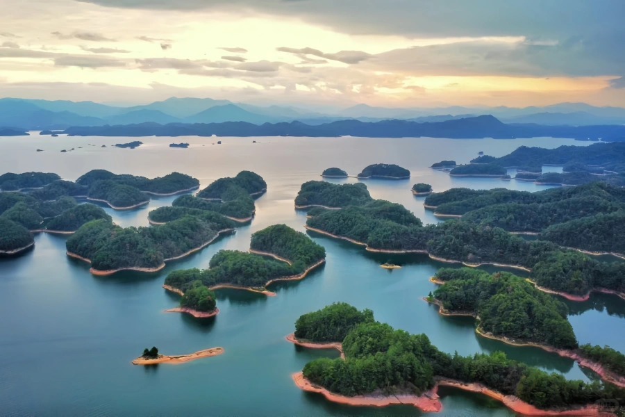 Qiandao Lake: A Journey of Transformation from River Canyon to World-Class Water Scenery