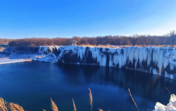 Jingpo Lake:A Journey of Ice and Fire on a Volcanic Barrier Lake-2
