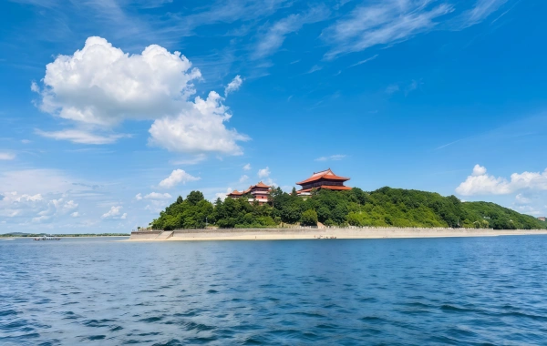 Jingpo Lake:A Journey of Ice and Fire on a Volcanic Barrier Lake-4