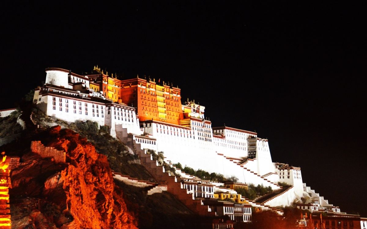 Day 3: Lhasa
