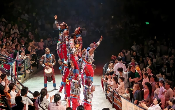 Chimelong Grand Circus: Un viaje fantástico de las gemas ocultas globales a la etapa de Guangzhou