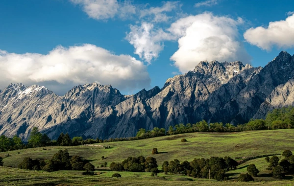 10 Best Places for Hiking in Yunnan