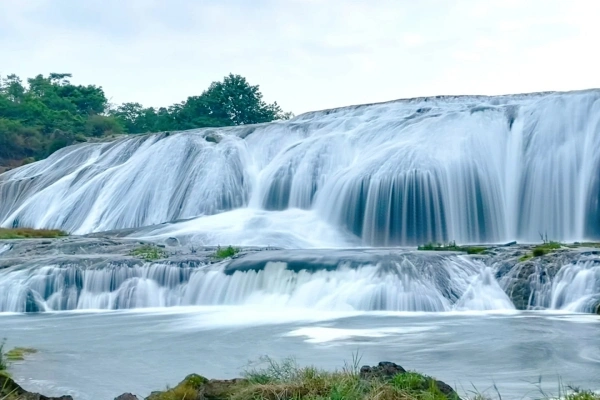 Day 9: Xijiang to Huangguoshu to Guiyang