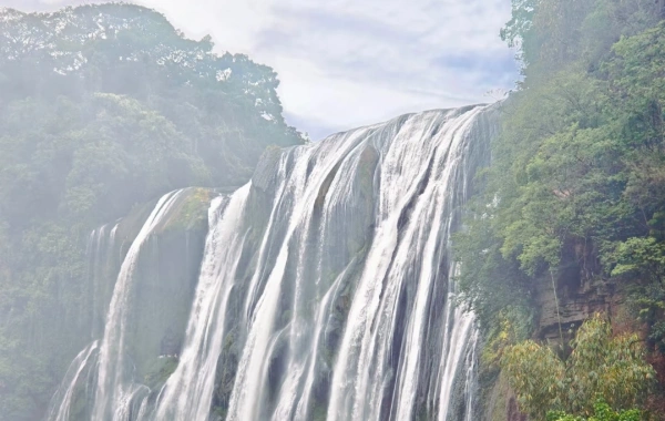 Day 2: Guiyang - Huangguoshu Waterfall - Anshun(B)