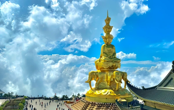 Jour 1: Chengdu-Leshan-Emeishan